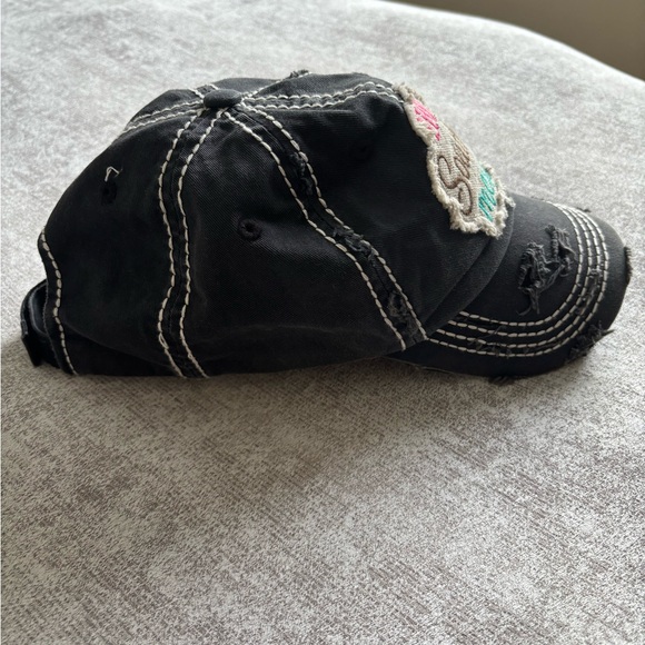 KBETHOS Vintage “Hot Southern Mess” Distressed Cap - Women Black NWOT - Picture 2 of 5